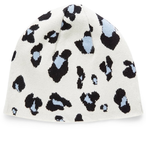 ChICO’S Ivory & Light Blue Leopard Beanie NEW IN BAG - Picture 1 of 2